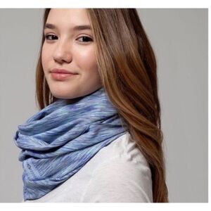 EUC LULULEMON Ivivva Village Chill Infinity Scarf​​​​​